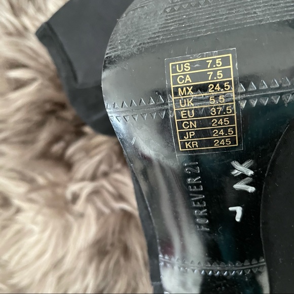 Forever 21 Heeled Boots - Picture 5 of 5